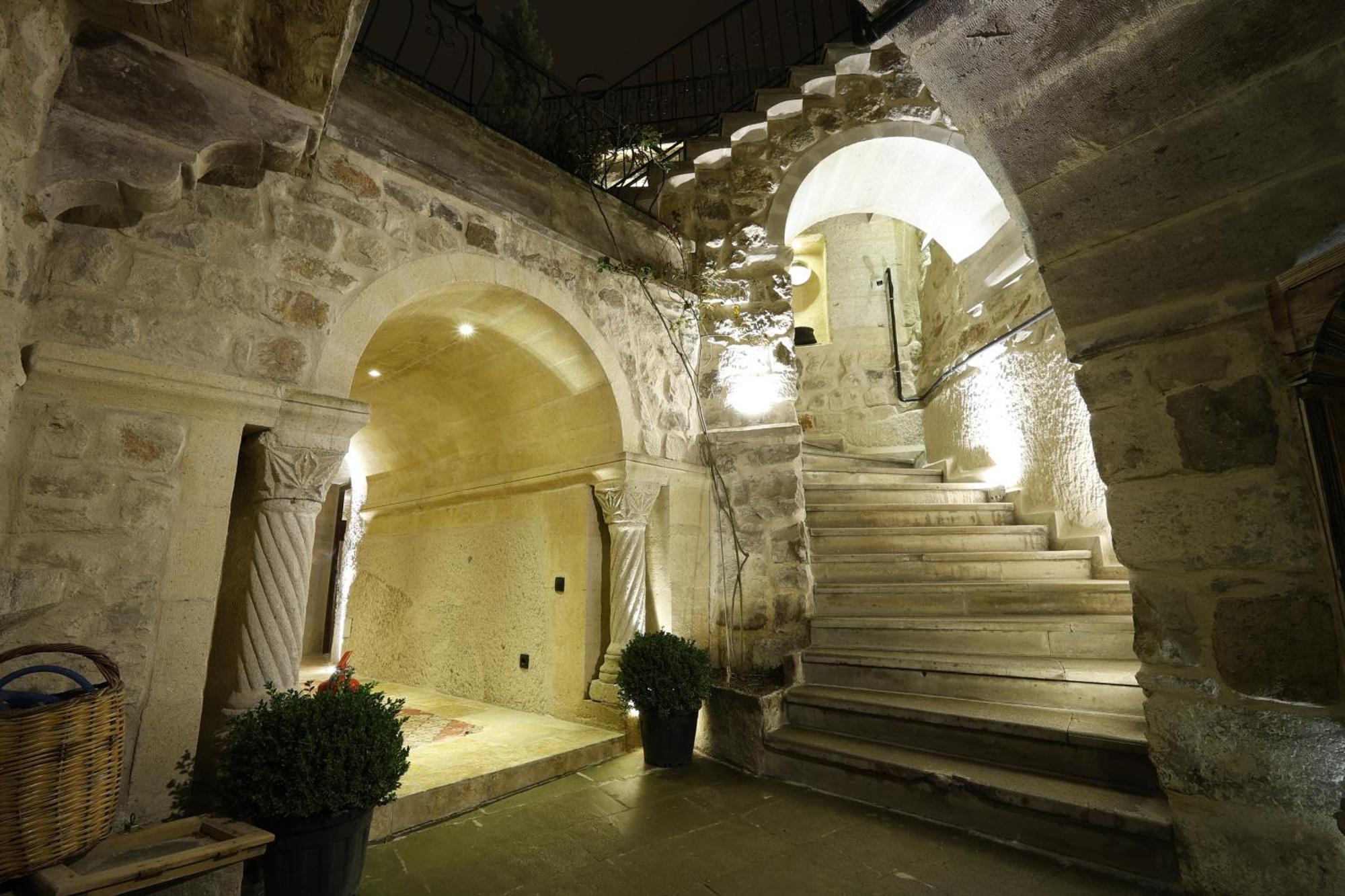 Hotel Ages In Cappadocia Üçhisar Exterior foto